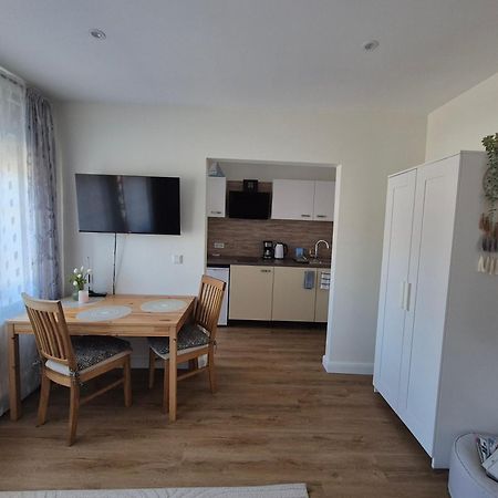Gemuetliche Einzimmerwohnung Flensburgo Esterno foto